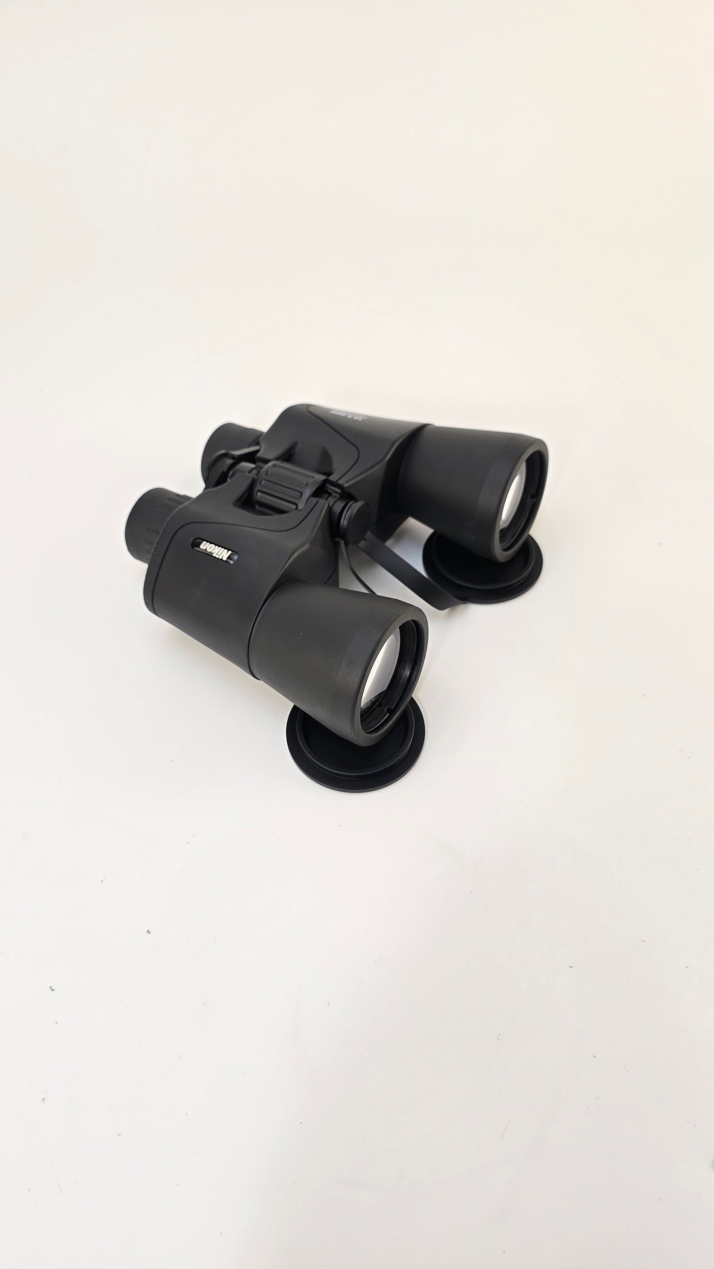 Professional Nikon 10X50W Binocular