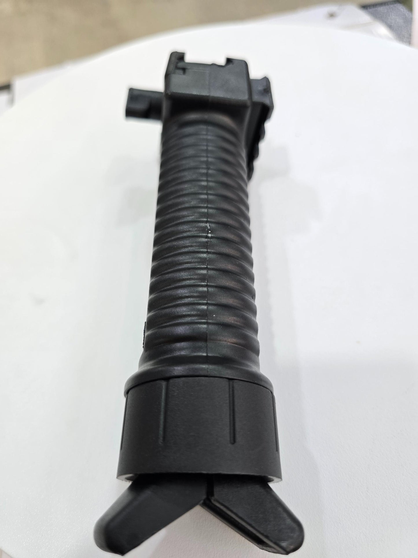 Black Bipod Adjustable Foregrip