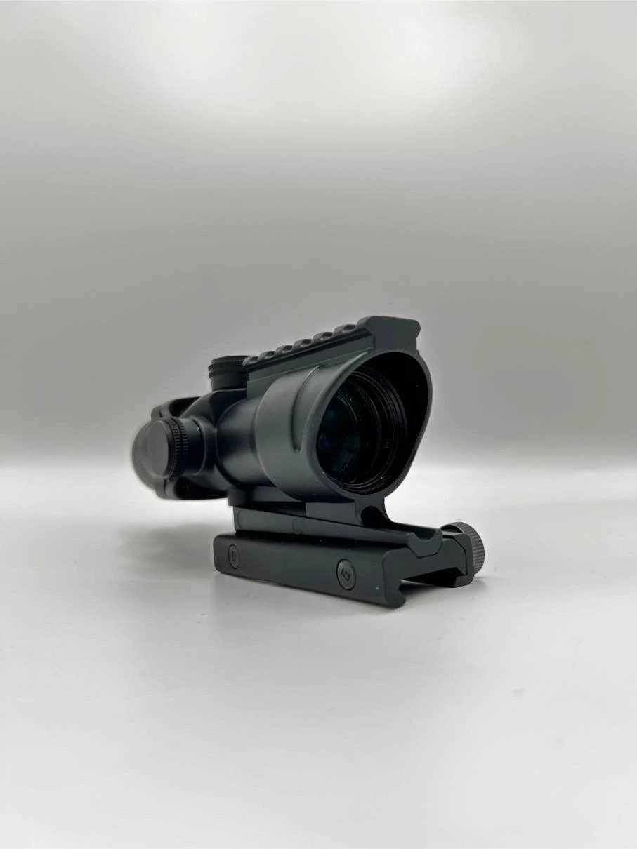 Rifle scope with green reflector - khan American Tools