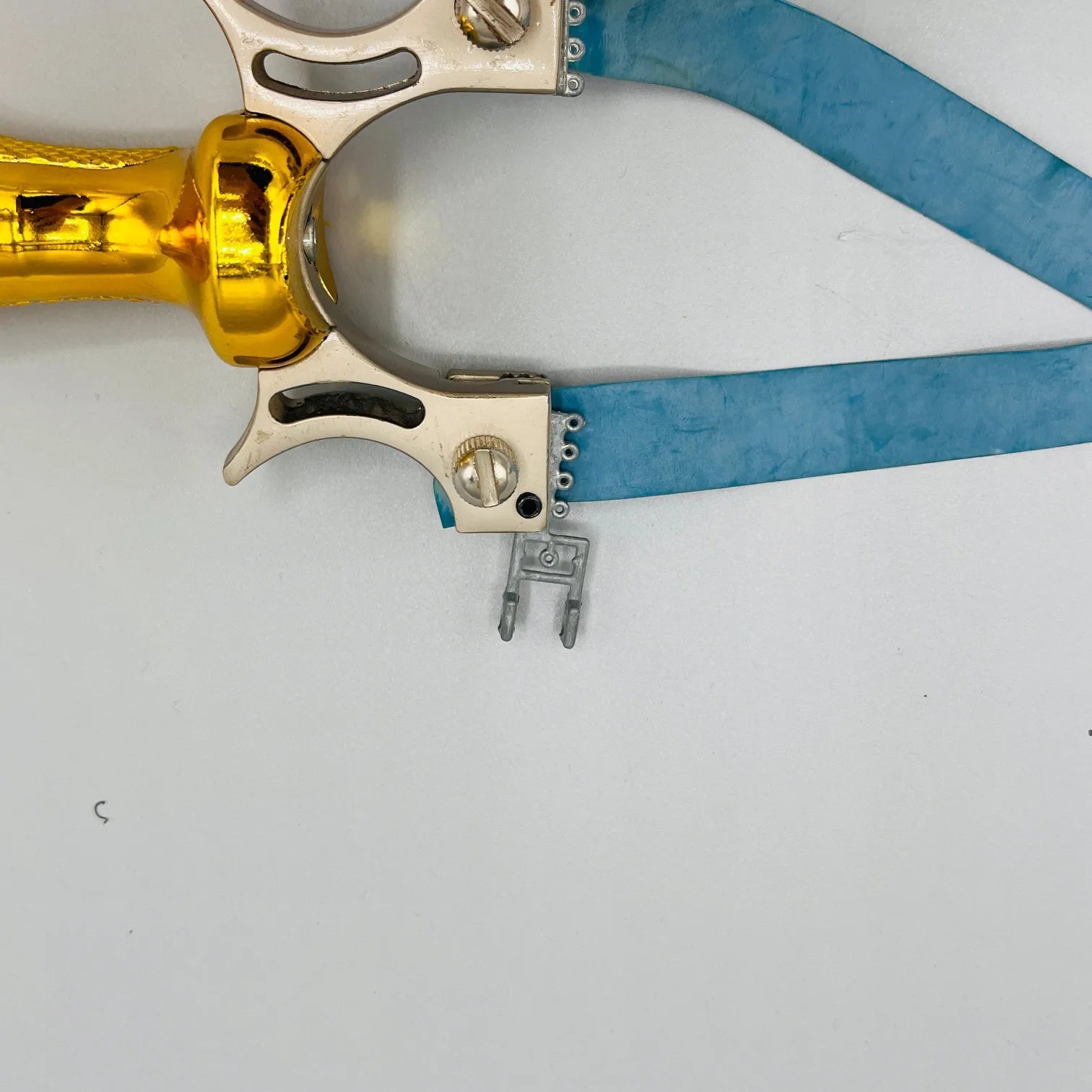 Slingshot With Laser Set Level | Laser Sight For Night Shooting - khan American Tools