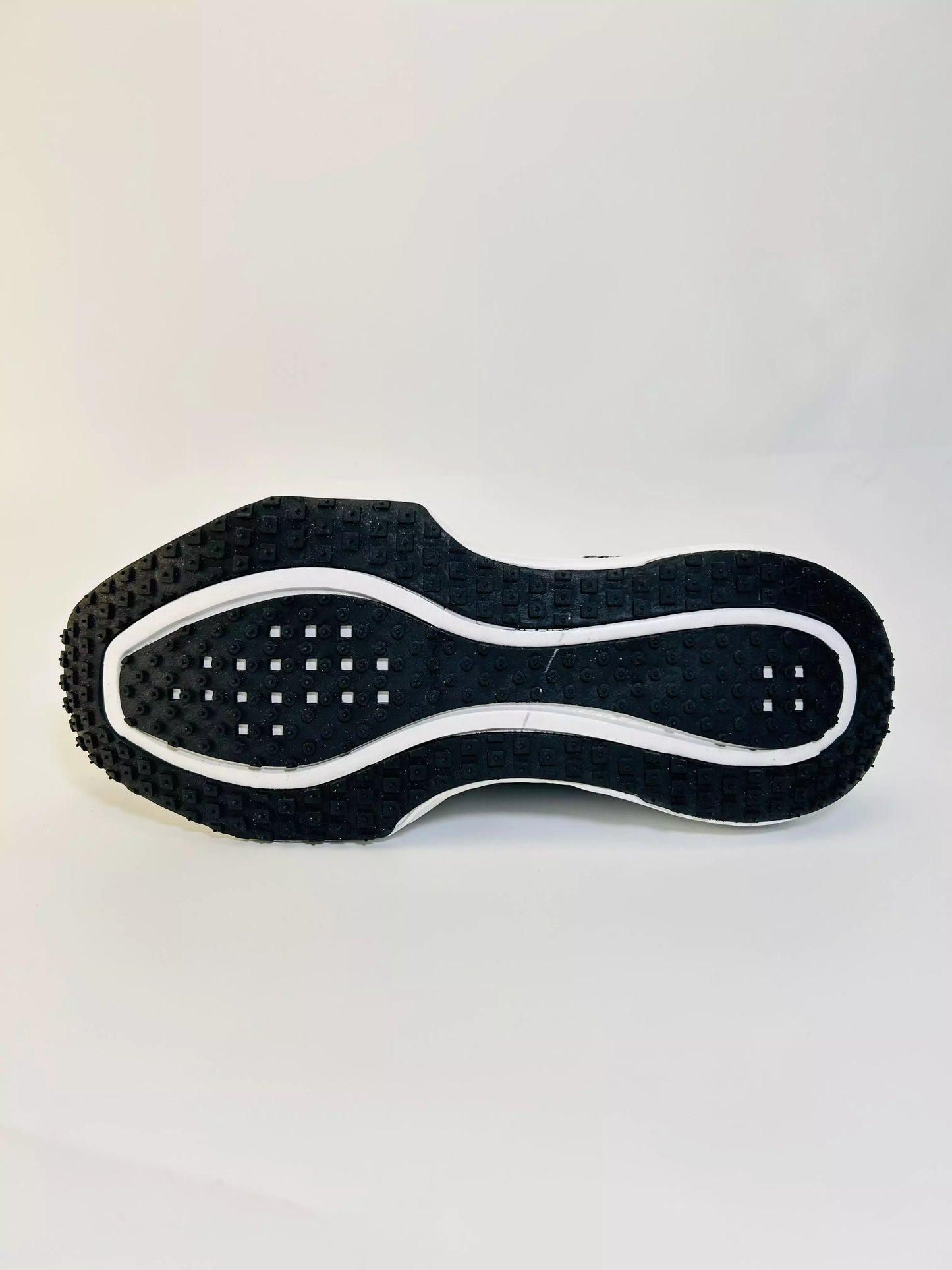 Nike Invisible Zoom X 3 Road Unisex White & Black Shoes For Men - khan American Tools