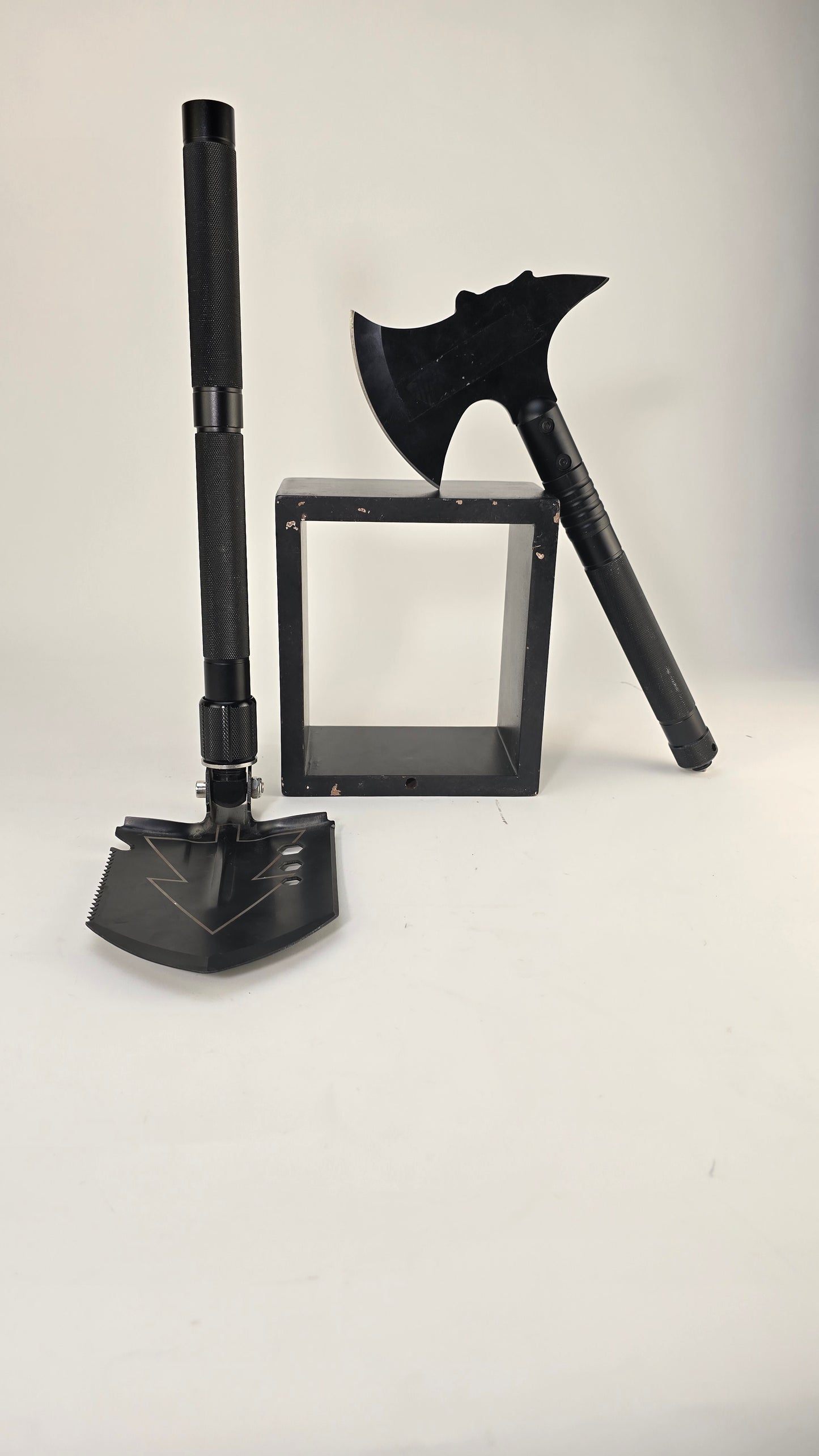 Tomahawk Outdoor Tactical Emergency Shovel Axe | Survival Folding Shovel Axe