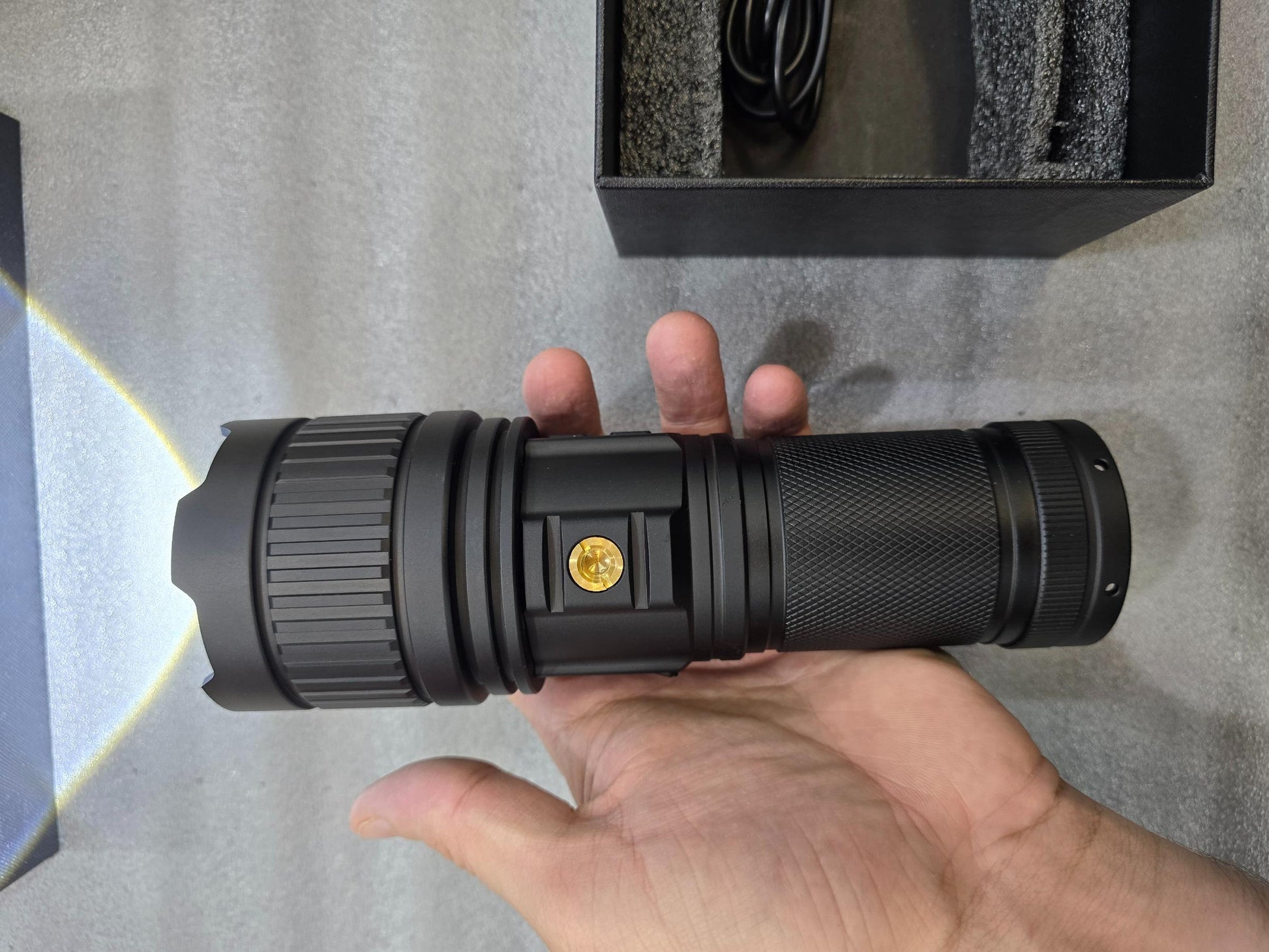 Coba CB-G401 Torch | Rechargeable 3000M Torch With C Type - khan American Tools