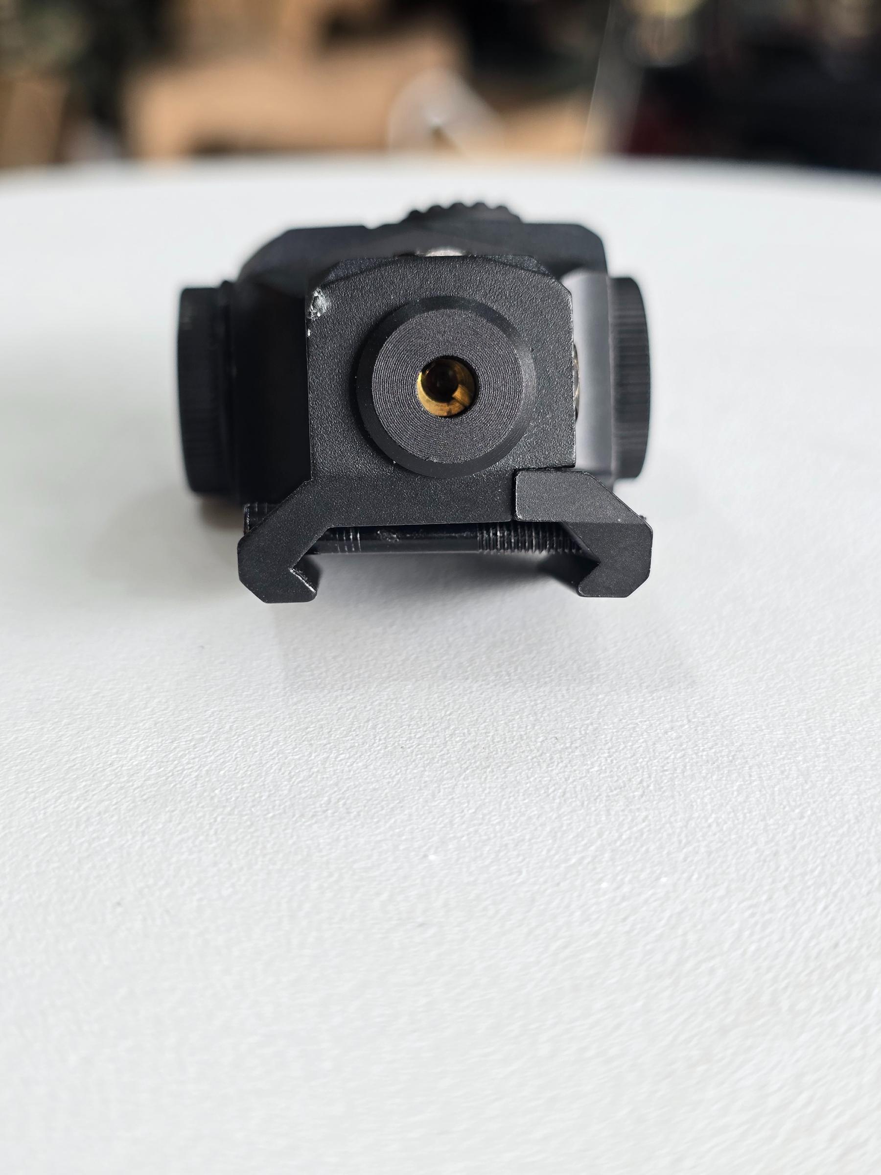 Laser Lancer Tactical Single Button Green Laser - khan American Tools