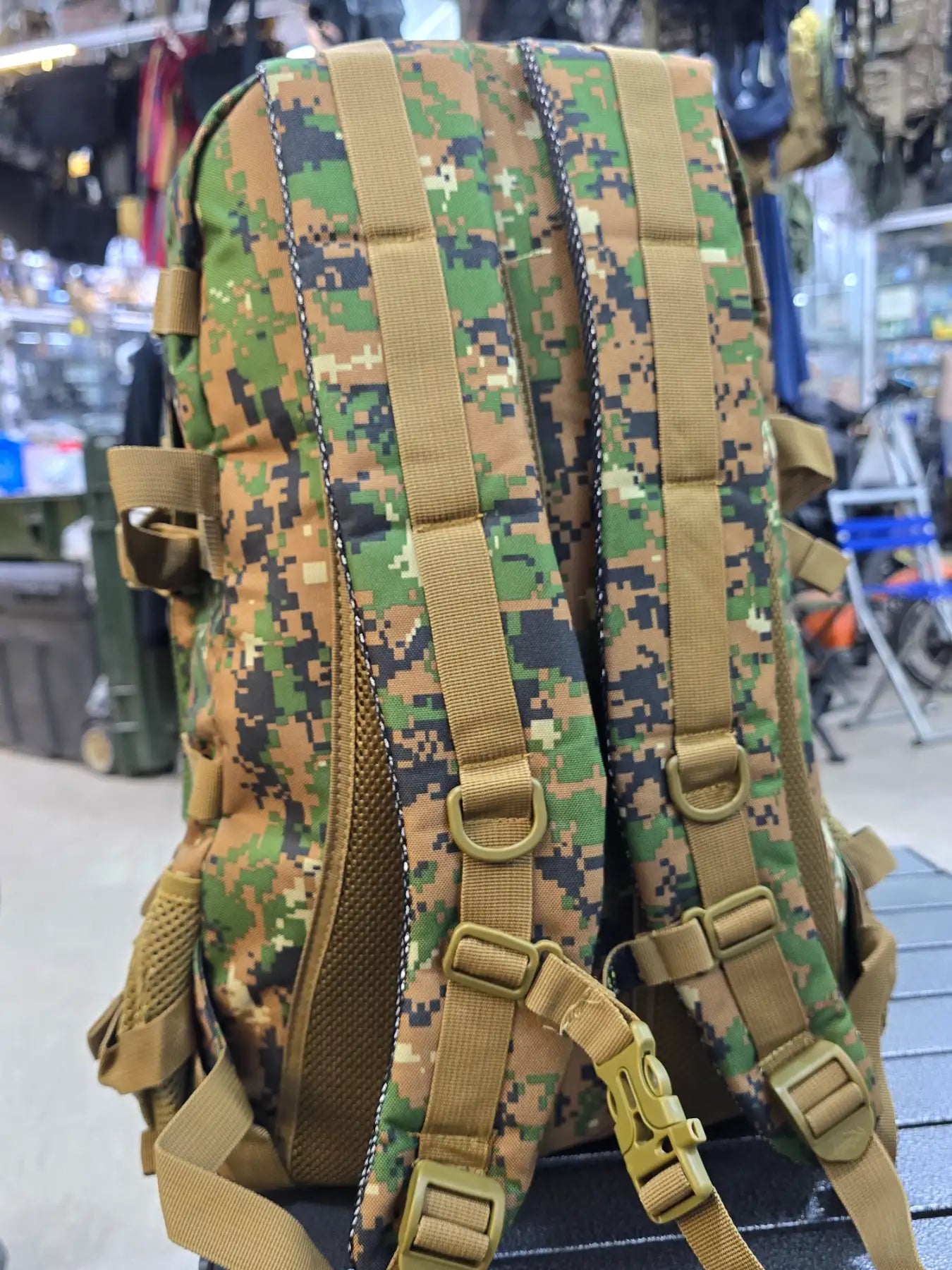 Outdoor Local Lion Military Backpack | Camoflauge Travellig Bag - khan American Tools
