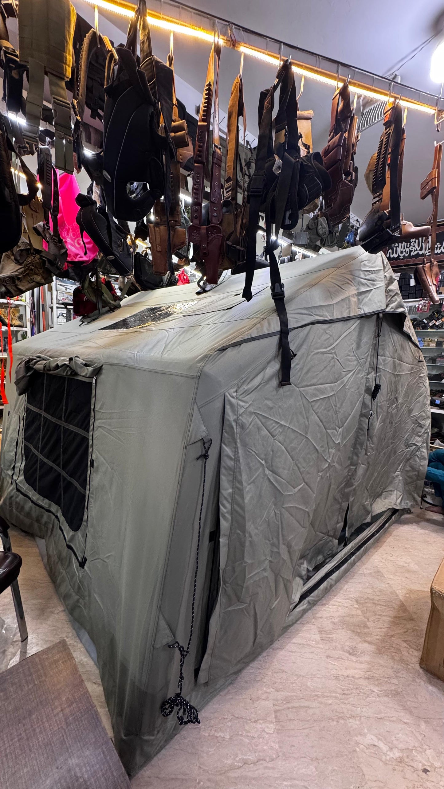 10 Person Military Grade High Quality Factory Price New Arrival Camping Tent Wholesale Family Outdoor Holiday Inflatable Camping Tent for Events Activity