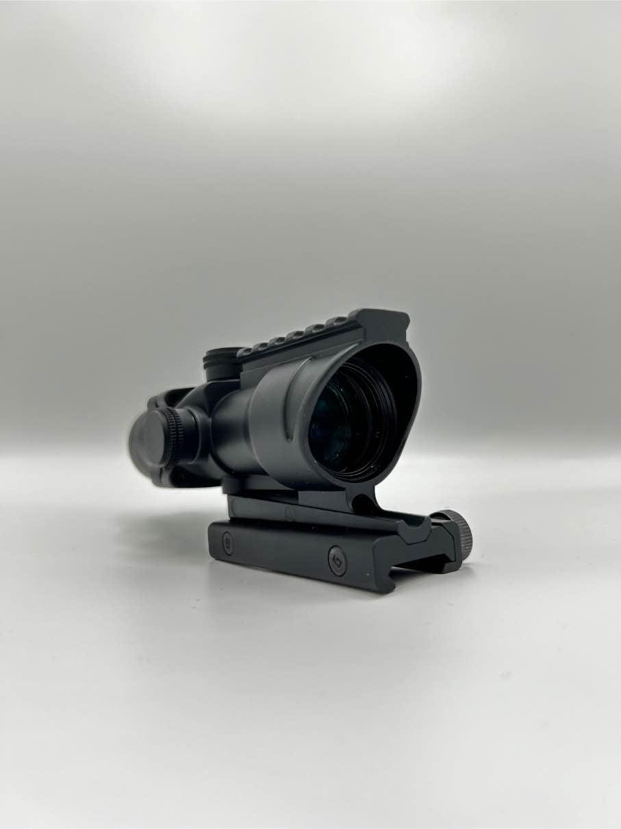 Rifle scope with green reflector – khan American Tools