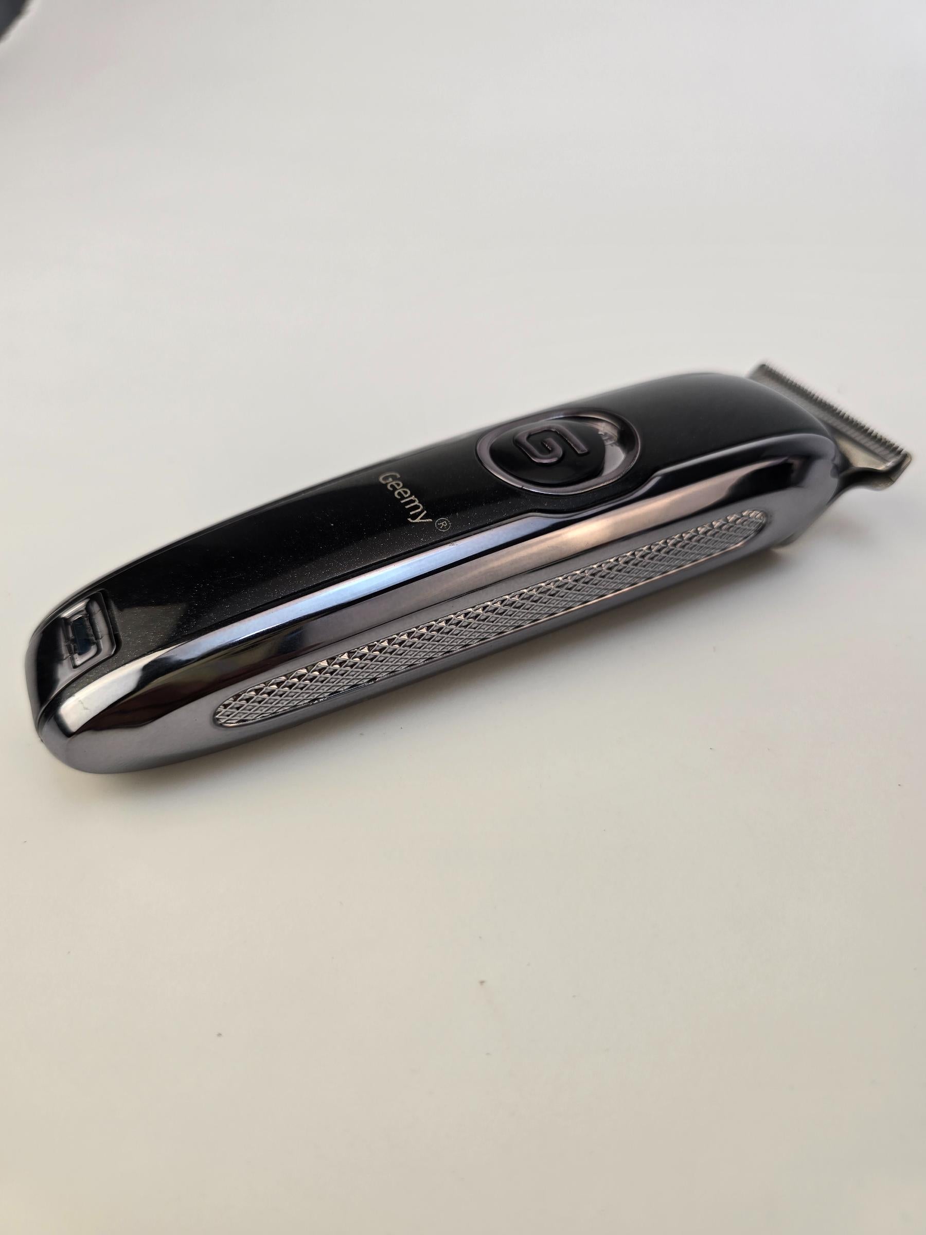 Geemy GM-6050 Professional Hair Clipper | Rechargeable Hair Trimmer - khan American Tools