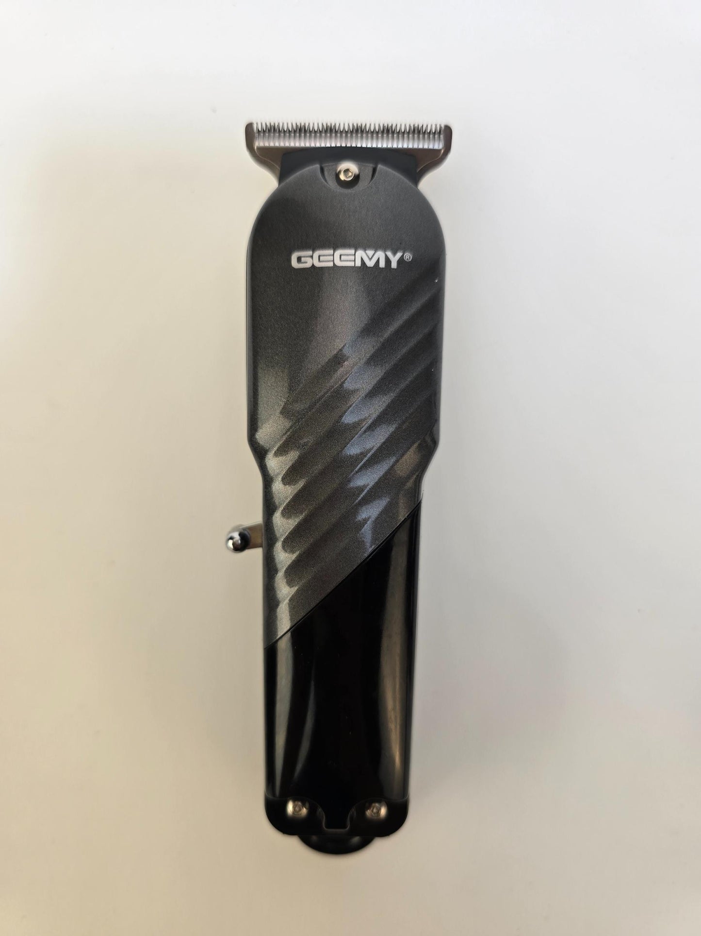 Geemy GM-6717 Hair Trimmer | Hair Trimmer With 600mAh Power Battery - khan American Tools