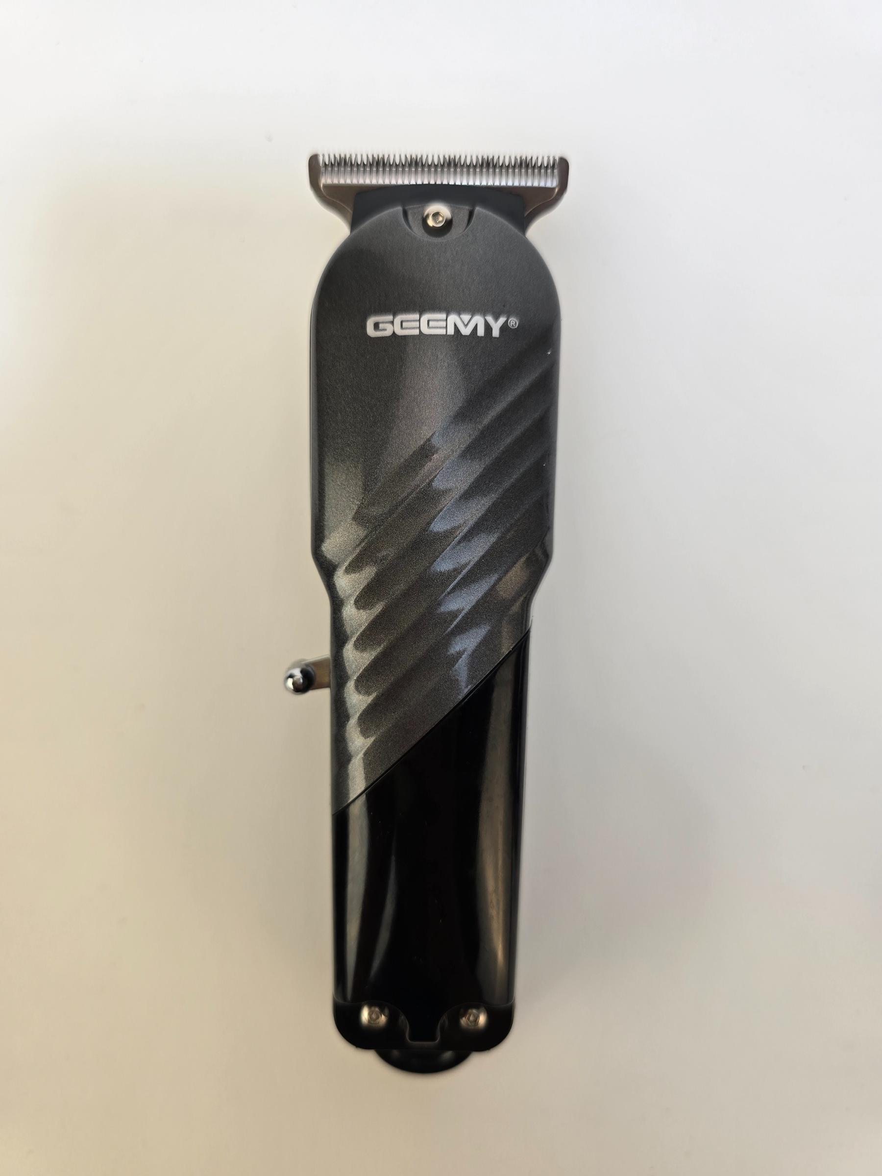 Geemy GM-6717 Hair Trimmer | Hair Trimmer With 600mAh Power Battery - khan American Tools