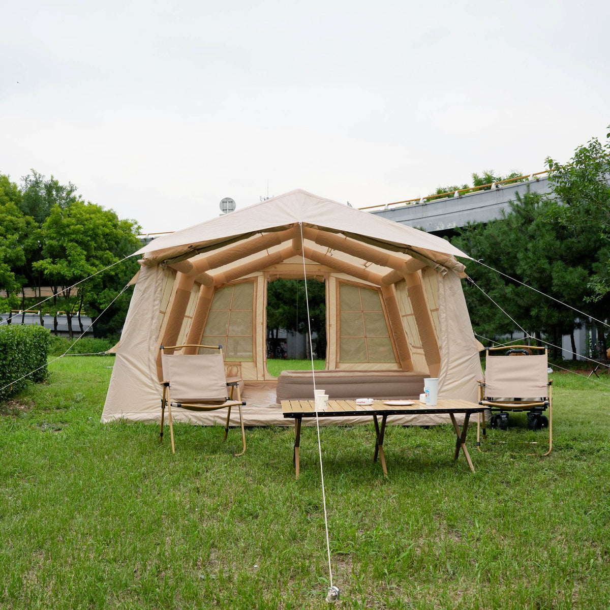 WILDBEAR.US Air Camp 16-person Large Family Camping Tent Quick-open Outdoor Thicken Water-resistant 420d Oxford Four Seasons Inflatable Cabin Tent Weight 22.5 KG