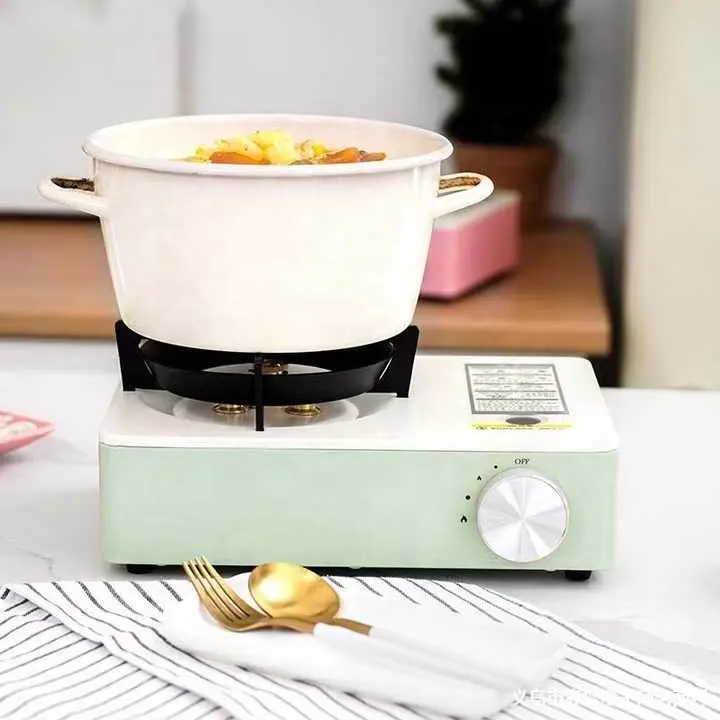 Outdoor Mini Portable Solo Backpack Hiking Camping Butane Gas Stove Gas Burner Portable Butane Gas Stove