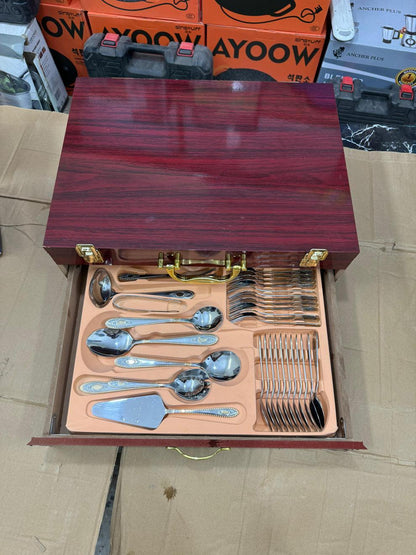 USA LOT  72 pieces cutlery set ( golden and silver )