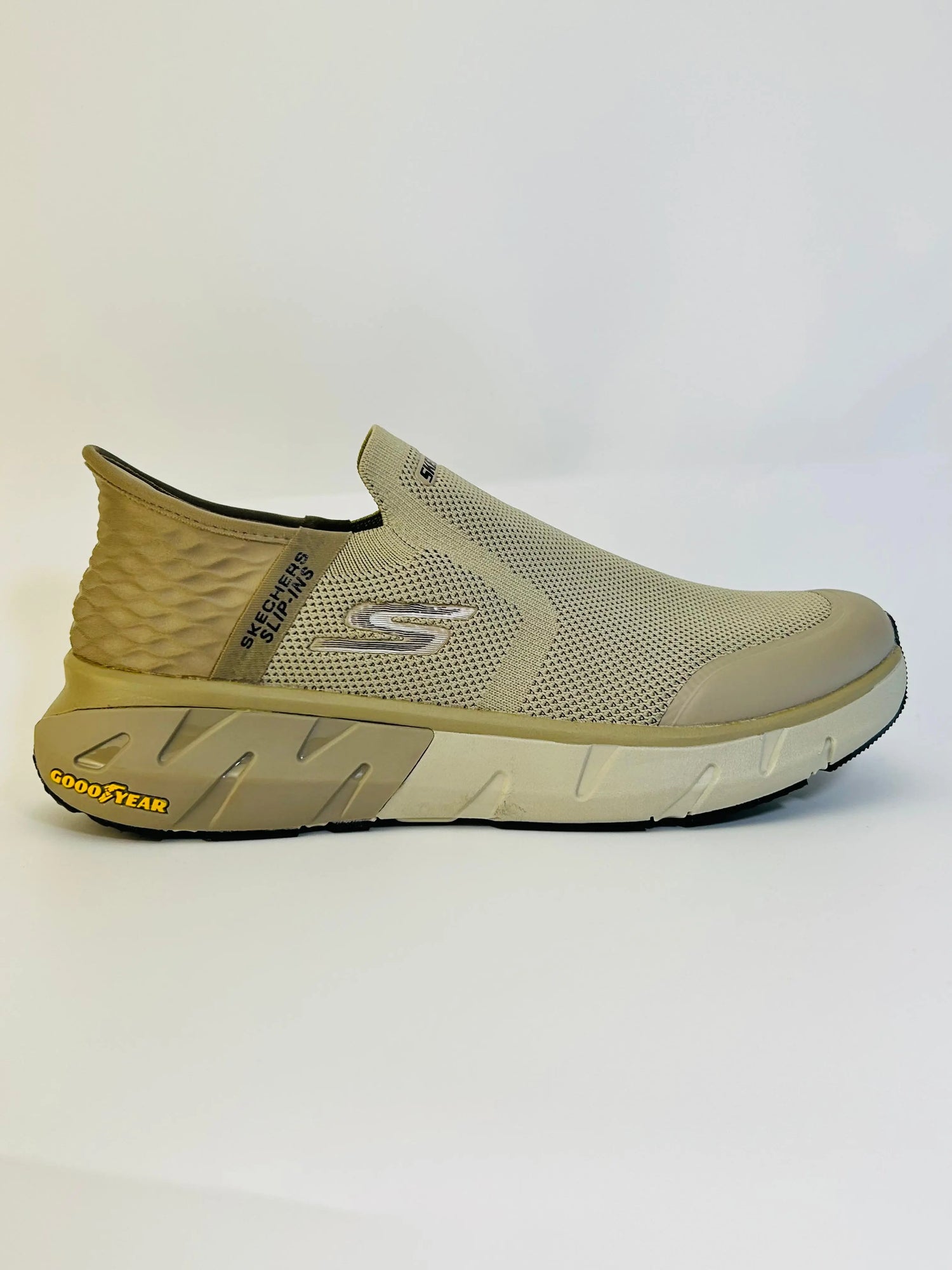 Skechers D'Lux Walker Slip In Camel Color For Men - khan American Tools